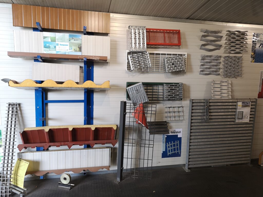 Coperture finto coppo con poliuretano espanso